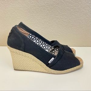 Women  toms wedge